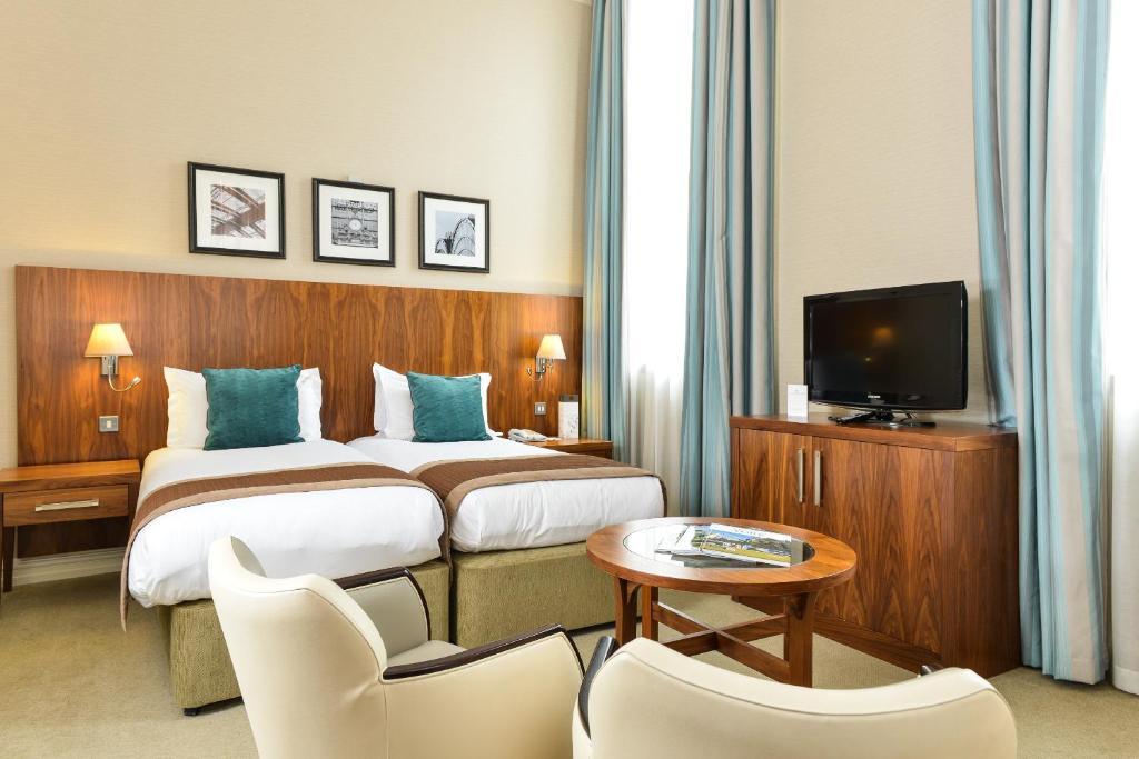 Classic Twin Room